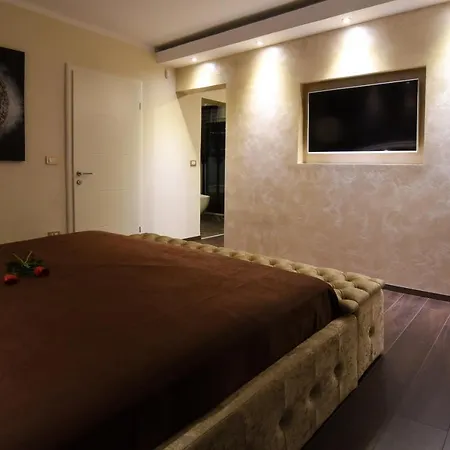 Maelynn Opatija With Heated Pool And Sea View * Rubesi