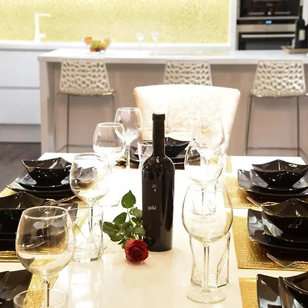 Maelynn Opatija With Heated Pool And Sea View Rubesi