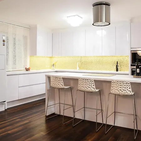 Villa Maelynn Opatija With Heated Pool And Sea View *