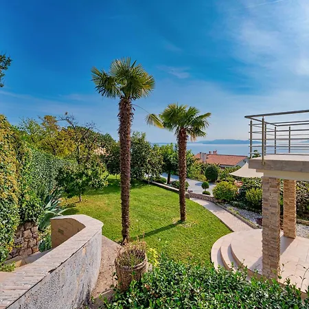 Maelynn Opatija With Heated Pool And Sea View * Rubesi