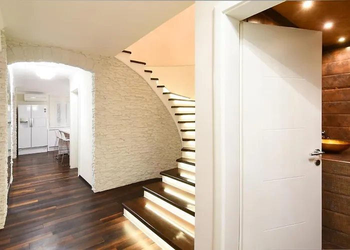 וילה Maelynn Opatija With Heated Pool And Sea View Rubesi