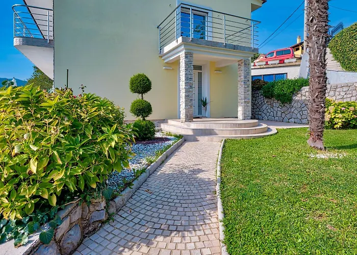 Maelynn Opatija With Heated Pool And Sea View * Rubesi