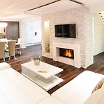 Maelynn Opatija With Heated Pool And Sea View Villa Rubeši