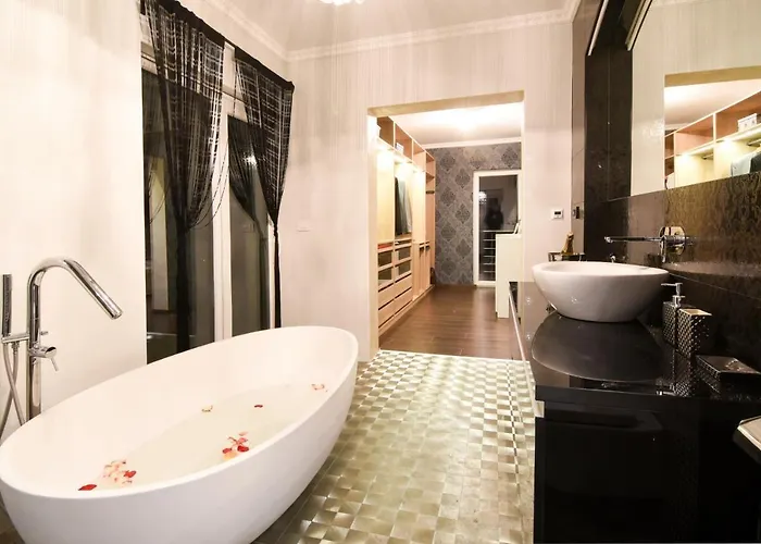 Βίλα Maelynn Opatija With Heated Pool And Sea View *