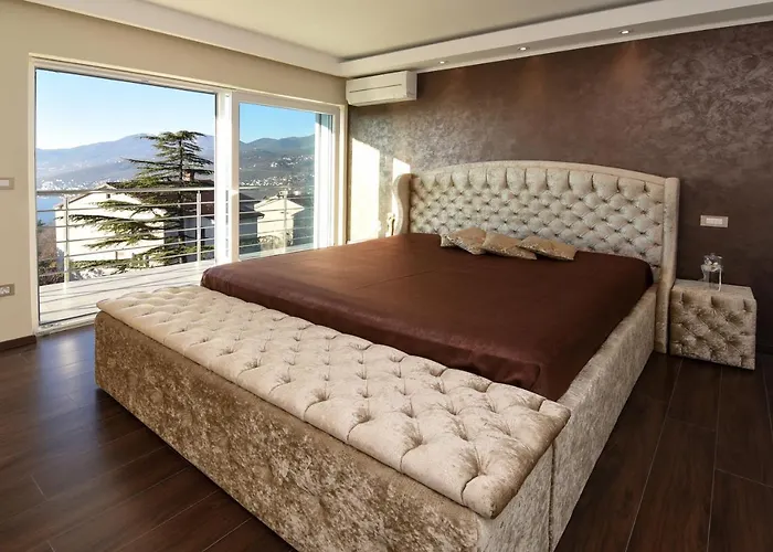 Villa Maelynn Opatija With Heated Pool And Sea View